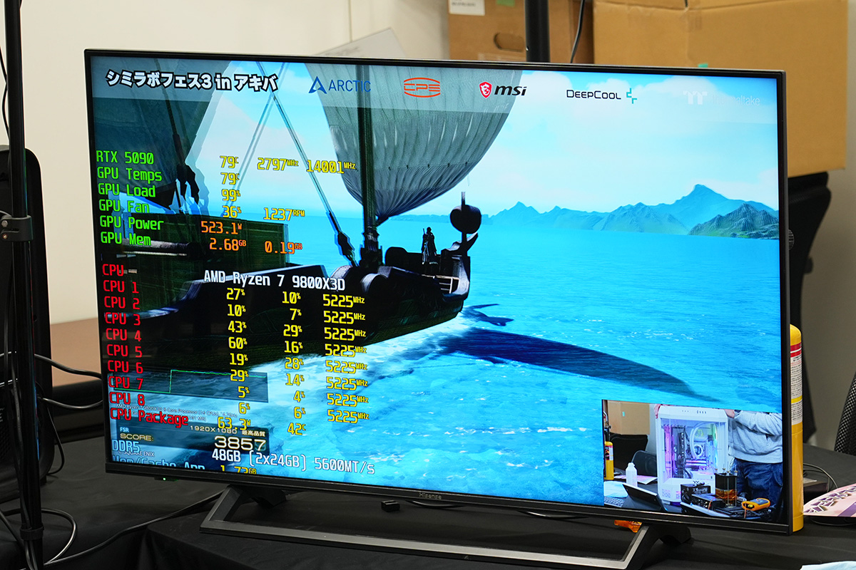 デモPCを使った動作温度の紹介なども行われた