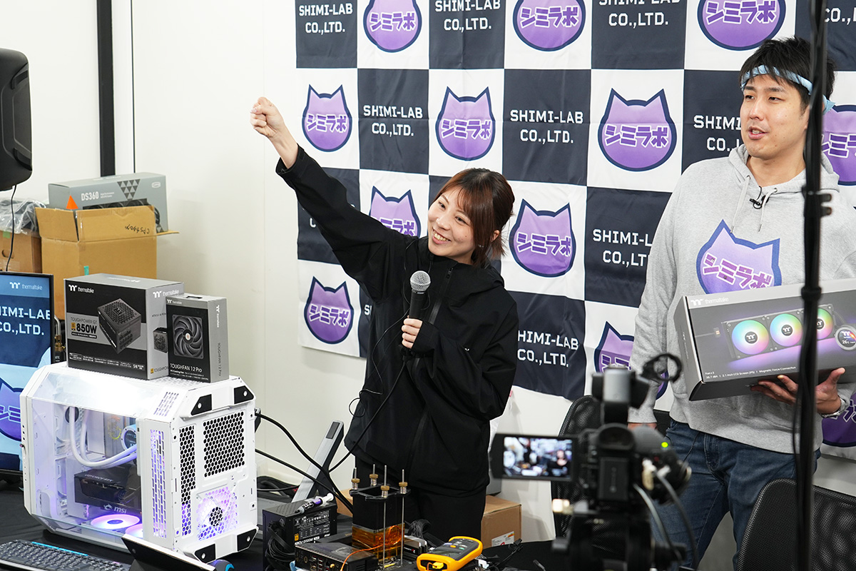 プレゼンテーションの最後にはThermaltake Mei氏を招いてじゃんけん大会も実施された