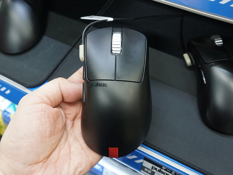 「Xlite v4 eS」