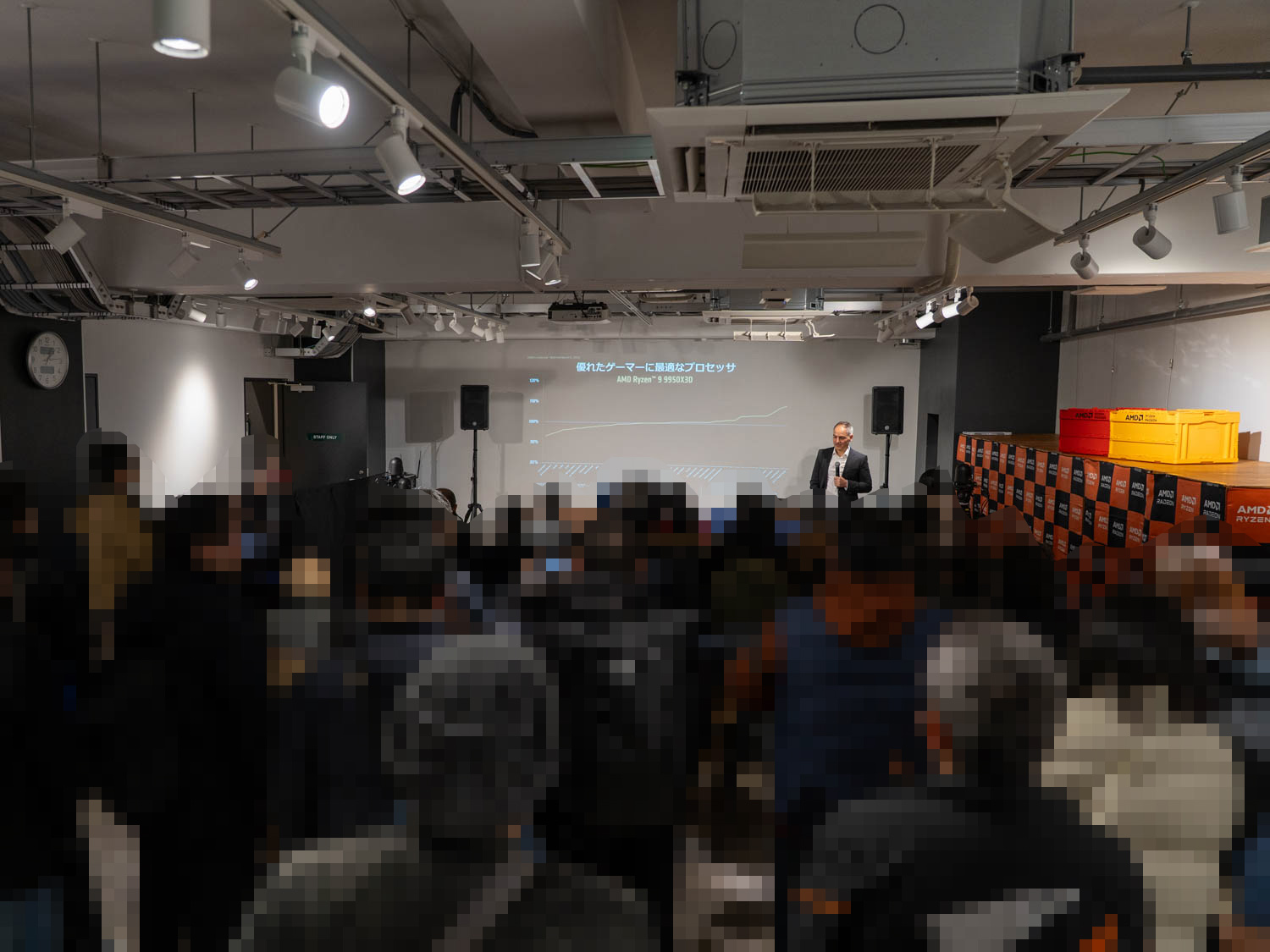 多くのユーザーで賑わうイベント会場