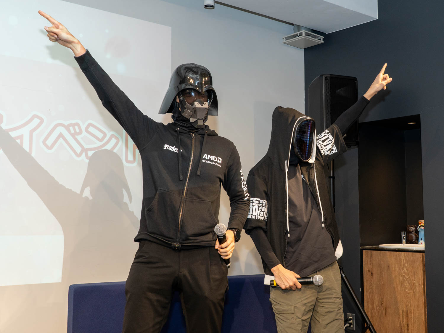 gradeon氏（左）とシュラララ!!氏（右）