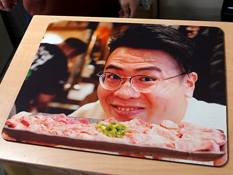 肉どーにゃマウスパッド