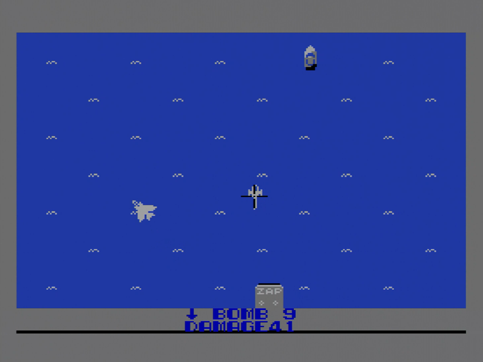 空母から発艦して、敵の秘密工場を破壊に向かいます。道中には高射砲やホワイトジェットなどが行く手を阻むので、バルカン砲で応戦して可能な限り破壊していきましょう。