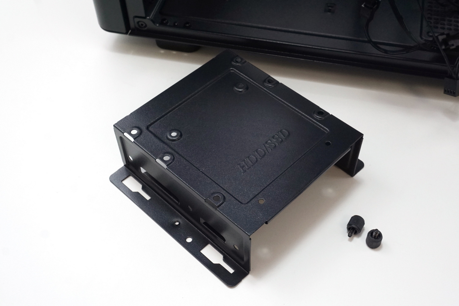 シャドーベイユニットは着脱可能な構造だ