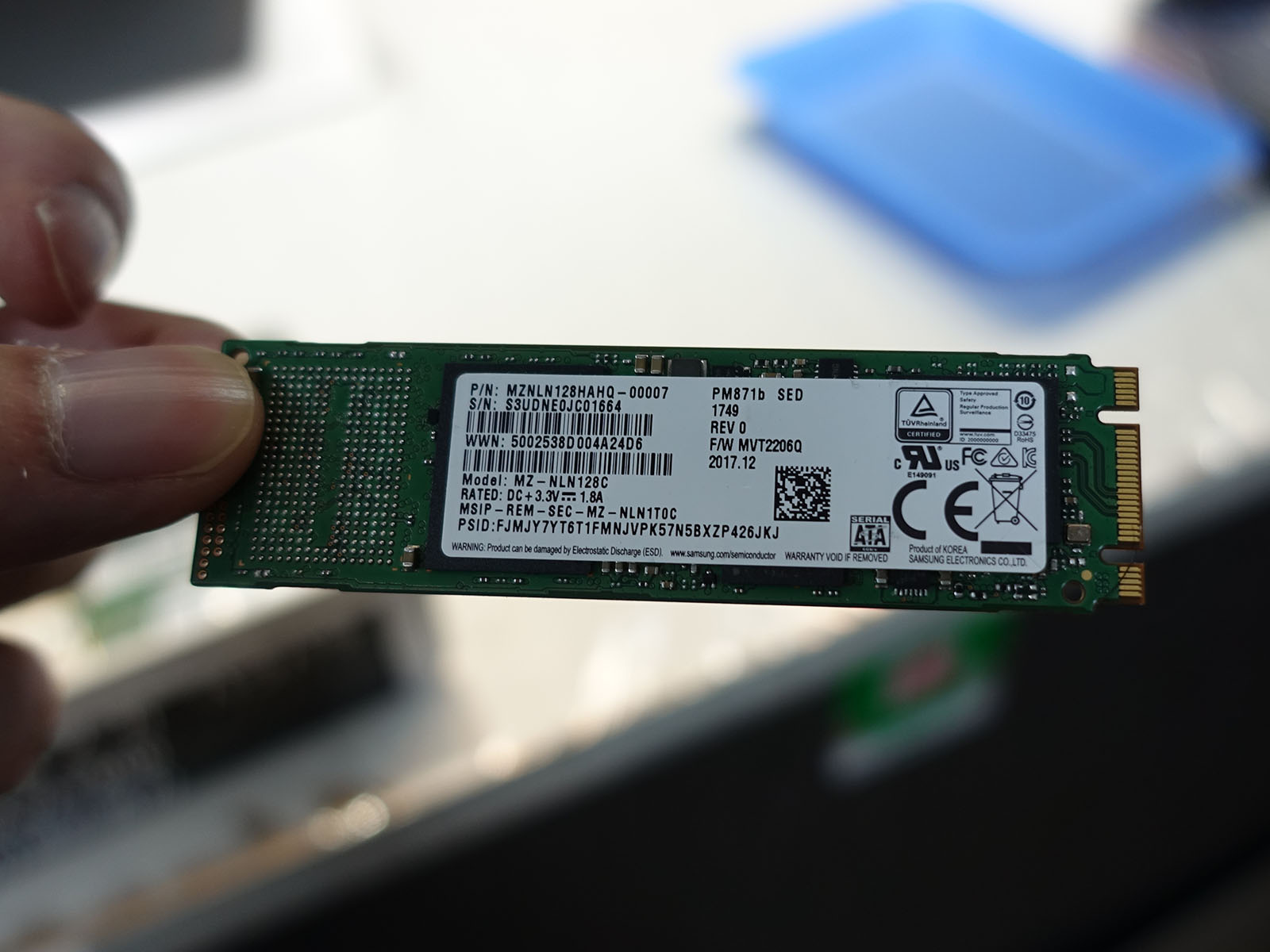 SATA SSD 128GB 900円