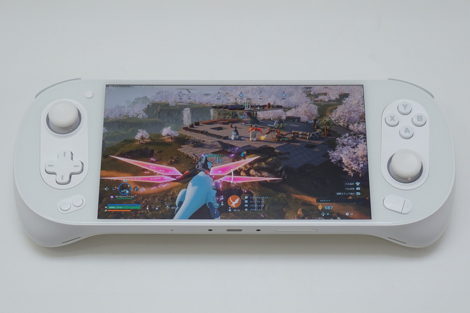 パルワールドのような3DゲームのグラフィックスもPocket EVO上で精細に表示される