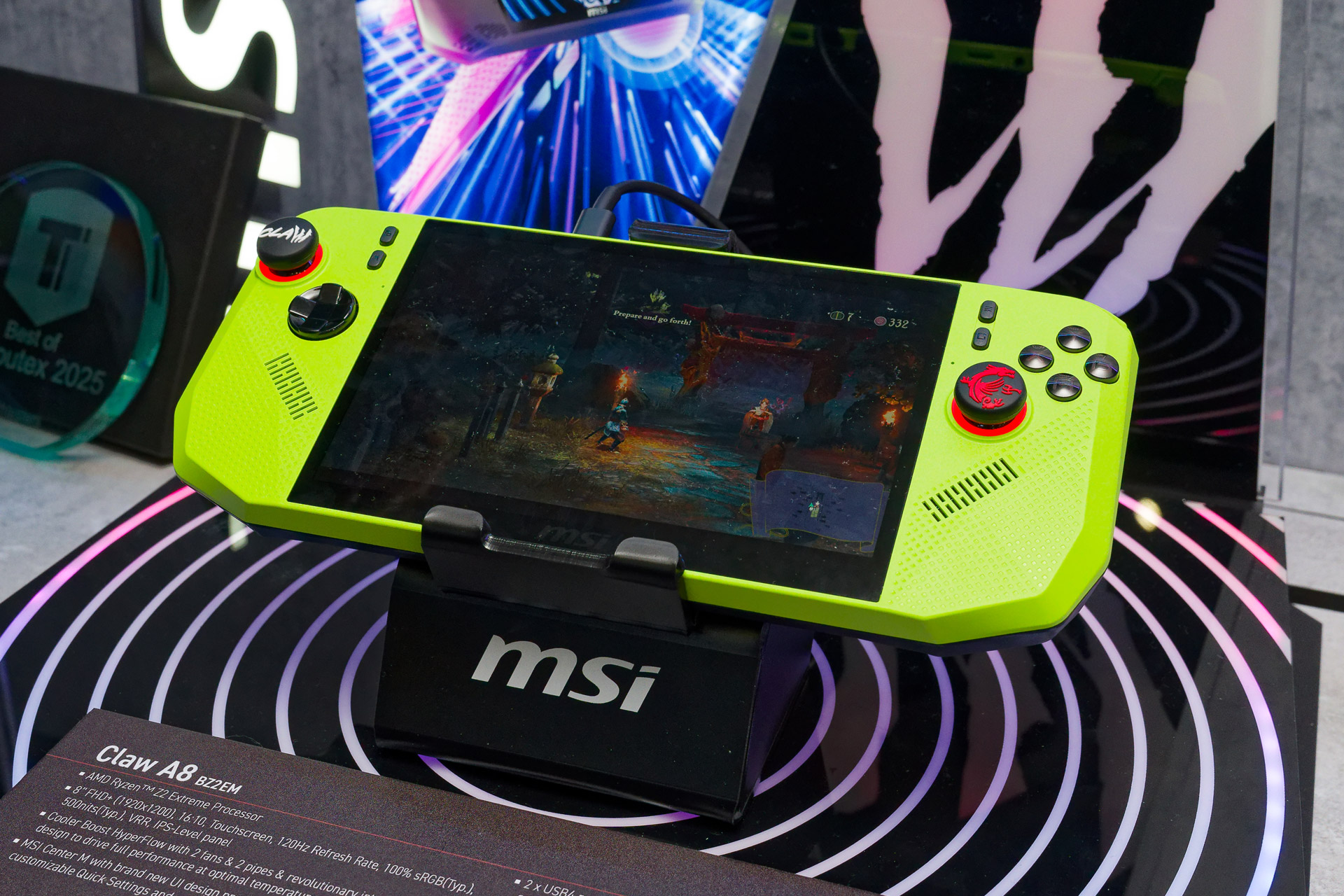 ポータブルゲーミングPC「Claw A8 BZ2EM」