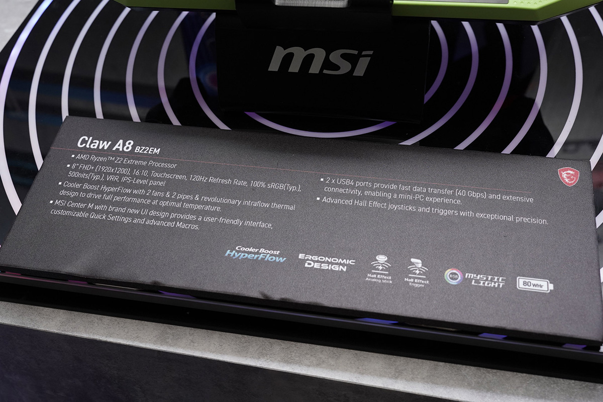 AMD Ryzen Z2 Extremeを搭載