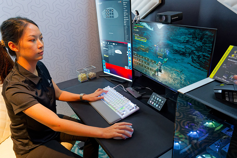 ゲーム中に素早く機能やスキルを呼び出して、発動できる