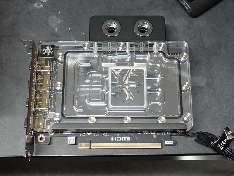 「INNO3D GeForce RTX 5080 iCHILL FROSTBITE（GD5080-16GERIF）」