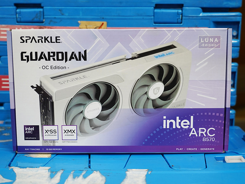 「SPARKLE Intel Arc B570 GUARDIAN Luna OC」