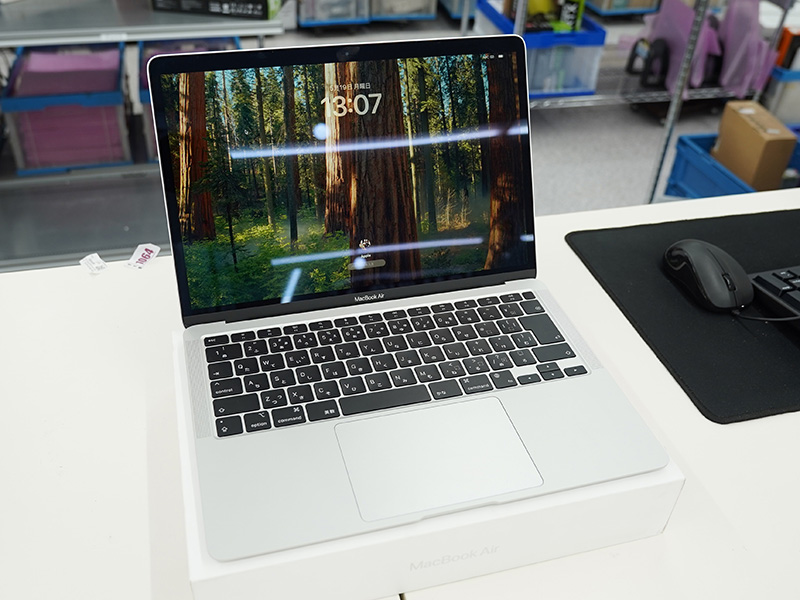 「MacBook Air 13インチ」