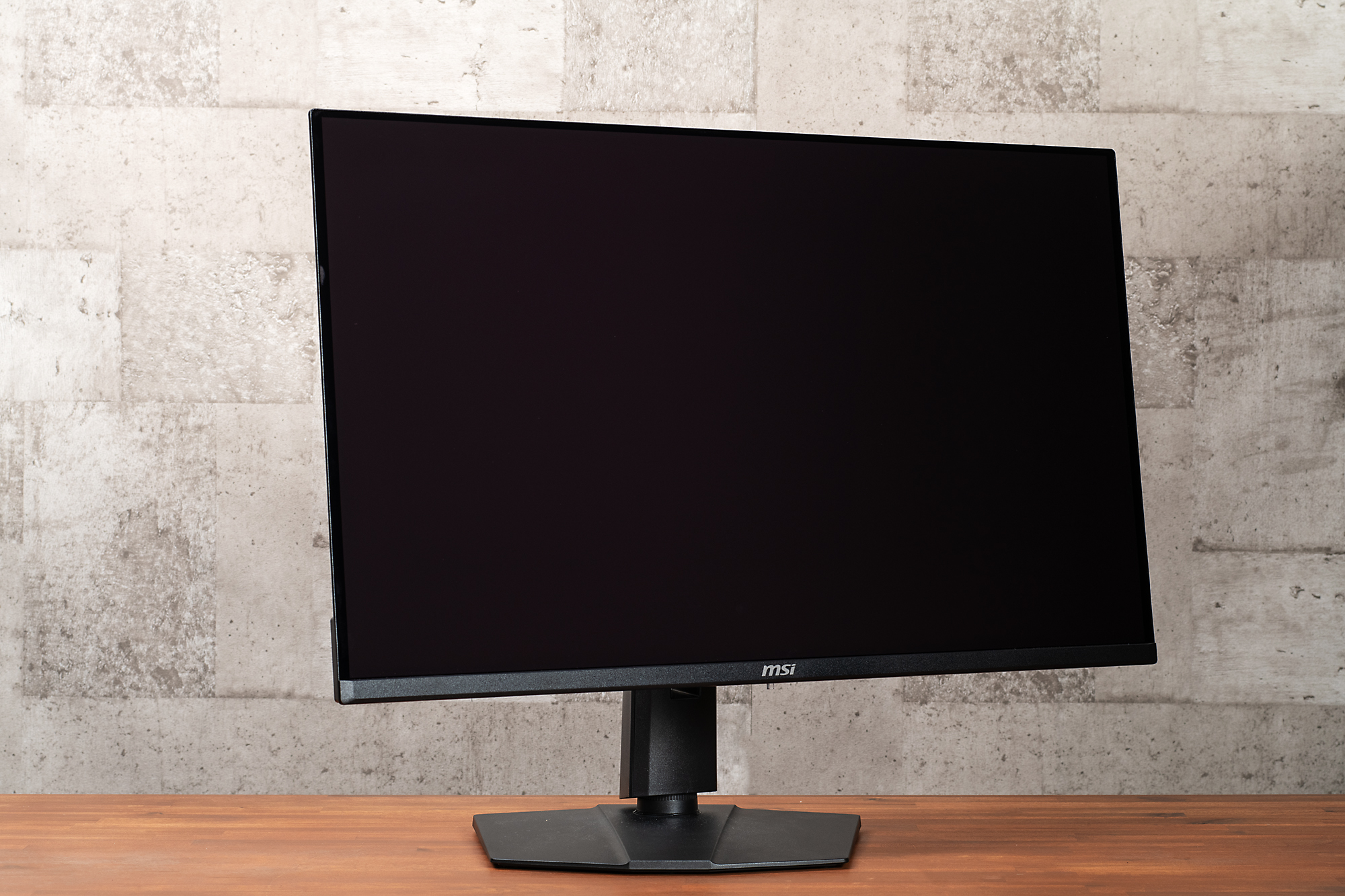 スイベルは支柱ごと回転し左右にそれぞれ45度まで傾け可能