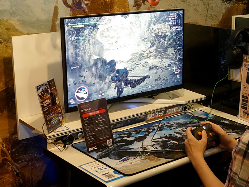 試遊で先着400名に回復ミツムシデザインのGALLERIA特製アクリルキーホルダーをプレゼント ©CAPCOM