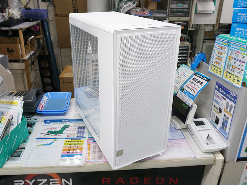 「Epoch White TG Clear Tint」