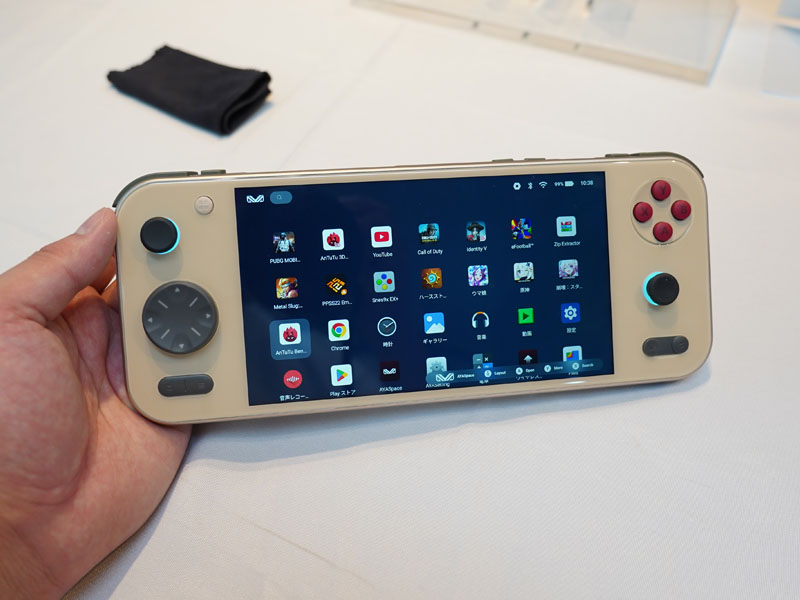 写真はAYANEO Pocket S2 ProのRetro Power