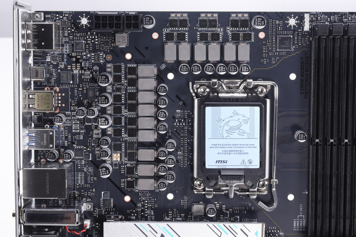 VRM用ヒートシンクを取り外したところ