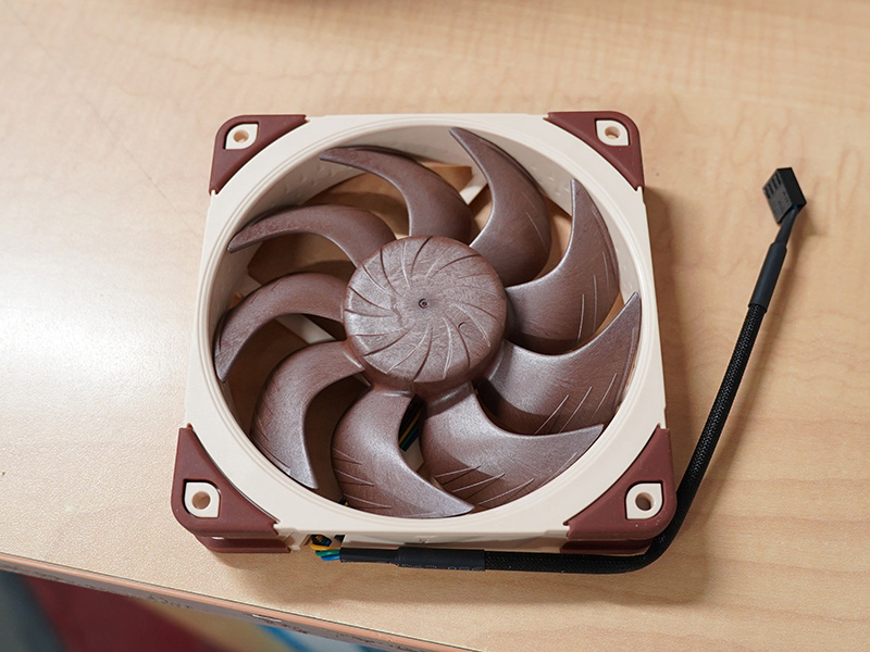 「NF-A12x25 G2 PWM」