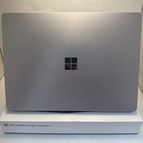 中古 Surface Laptop 5 i5 1235U 8/512GB Core i5-1235U+512GB SSD搭載の「Surface Laptop 5」がML
