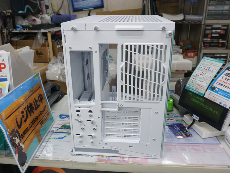 背面
