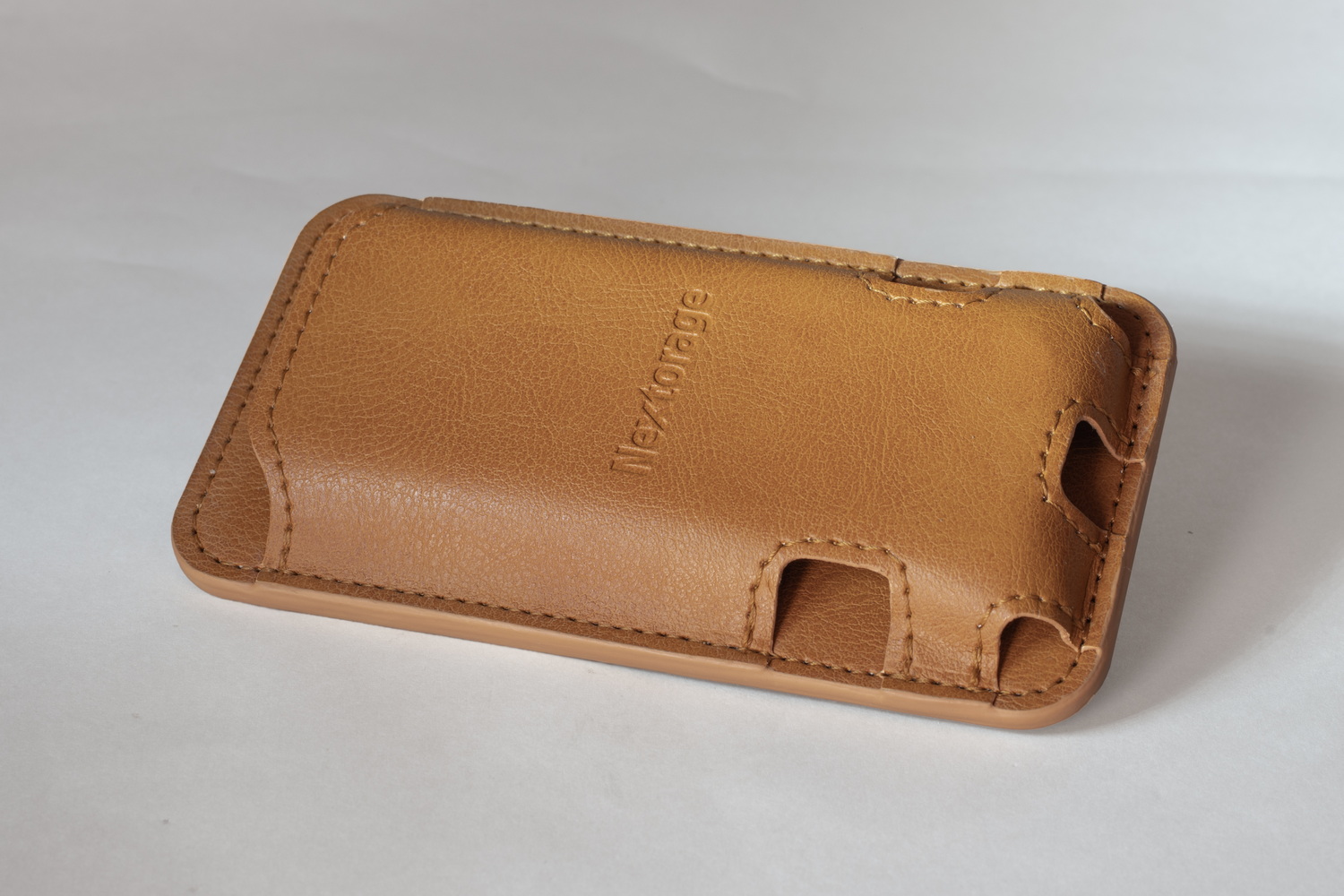 NX-PDPA1MC PDPアダプター専用MagSafe対応ケース。販売価格は3,980円