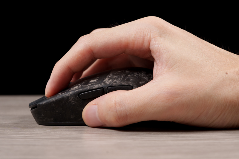 掴み持ちに向いたサイズと形状