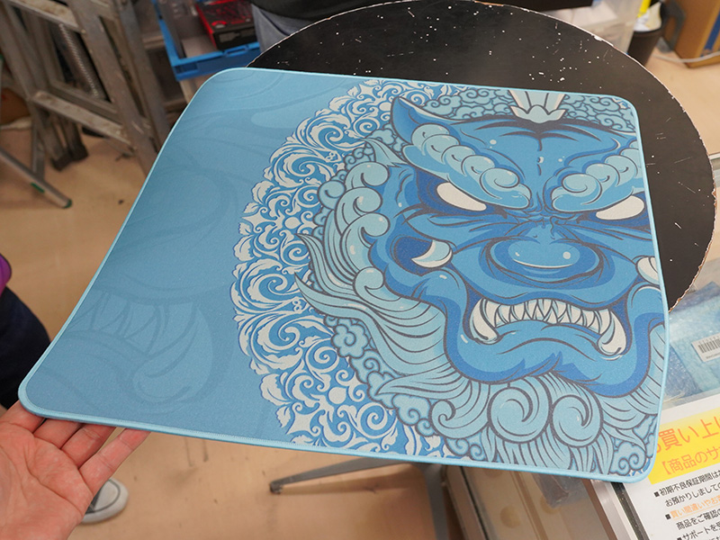 <a href="https://akiba-pc.watch.impress.co.jp/docs/news/news/1300605.html" class="deliver_inner_content i">コントロール性重視のマウスパッド「LingYun Mousepad」</a>