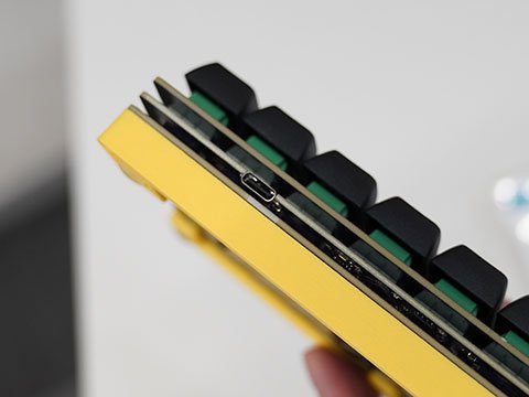 40%キーボード自作キット「dotmatrix40」が入荷、はんだ付け不要