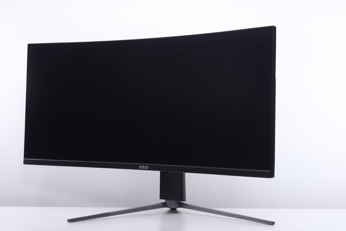 チルト(上下角度)の調整範囲は「-5～15度」