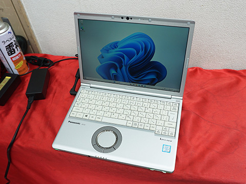 第8世代Core i5や8GBメモリ搭載の12.1型「Let's note」が17,800