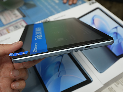 10.1インチAndroidタブレットが5,980円！アウトレット品セール - AKIBA