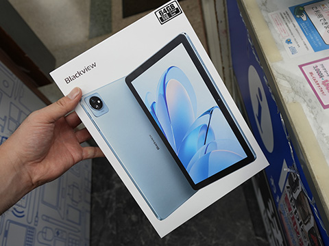 10.1インチAndroidタブレットが5,980円！アウトレット品セール - AKIBA