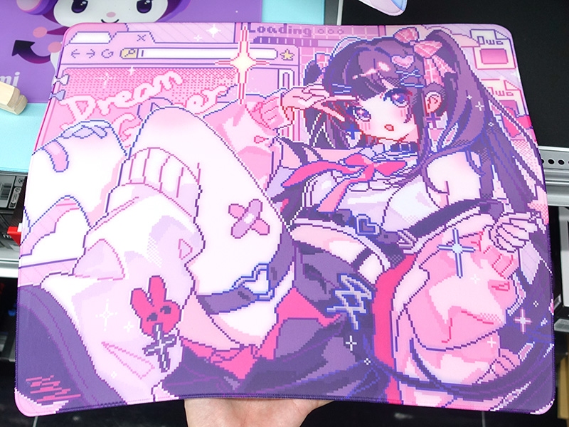 <a href="https://akiba-pc.watch.impress.co.jp/docs/news/news/1665977.html" class="deliver_inner_content i">可愛らしい女性キャラが描かれたDream Gamerのゲーミングマウスパッド「UNA」</a>