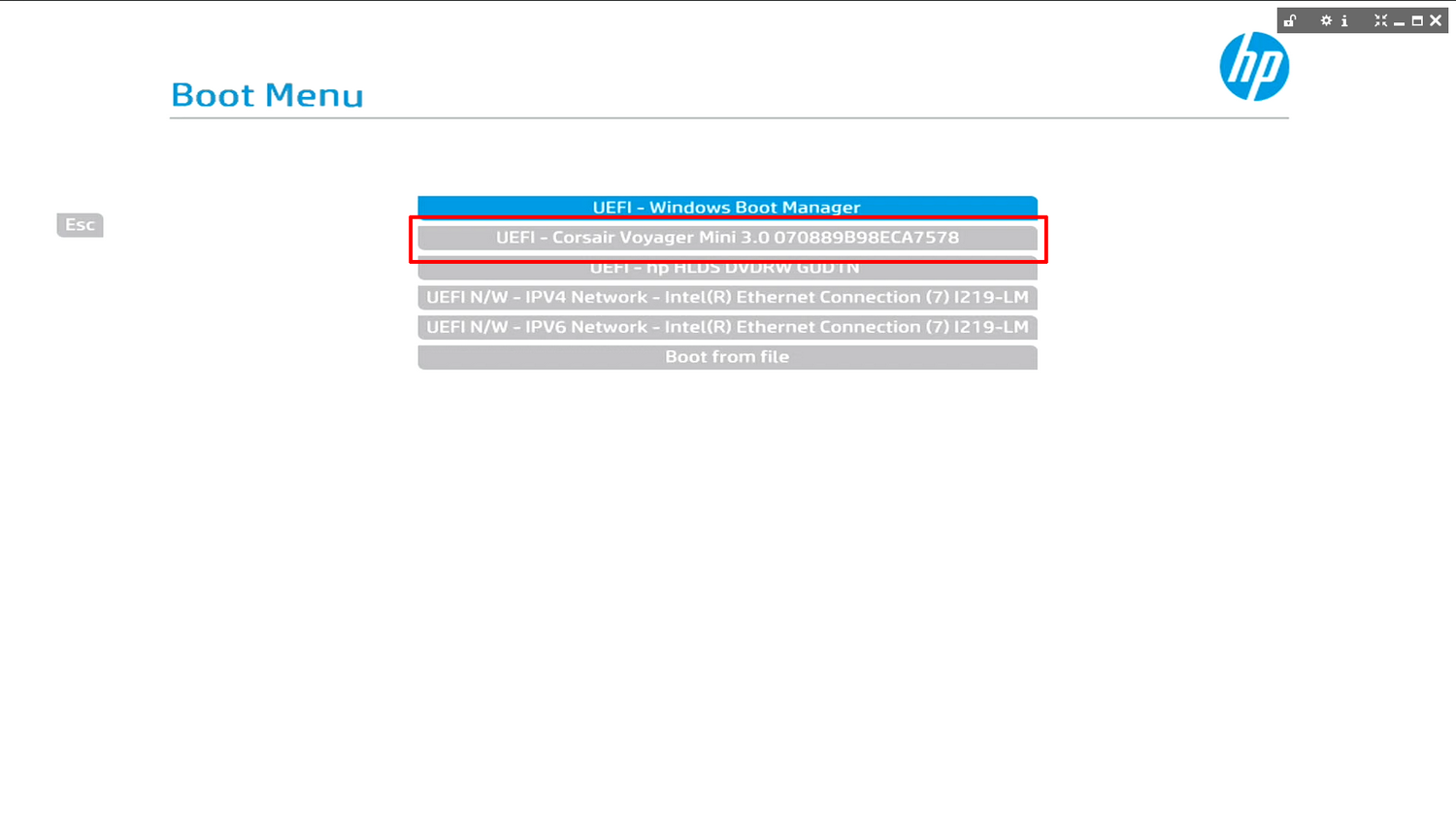 起動に使用するデバイスのリストが表示されるので、インストールメディアを選択する。ここでは「UEFI - Corsair Voyager～」を選ぶ