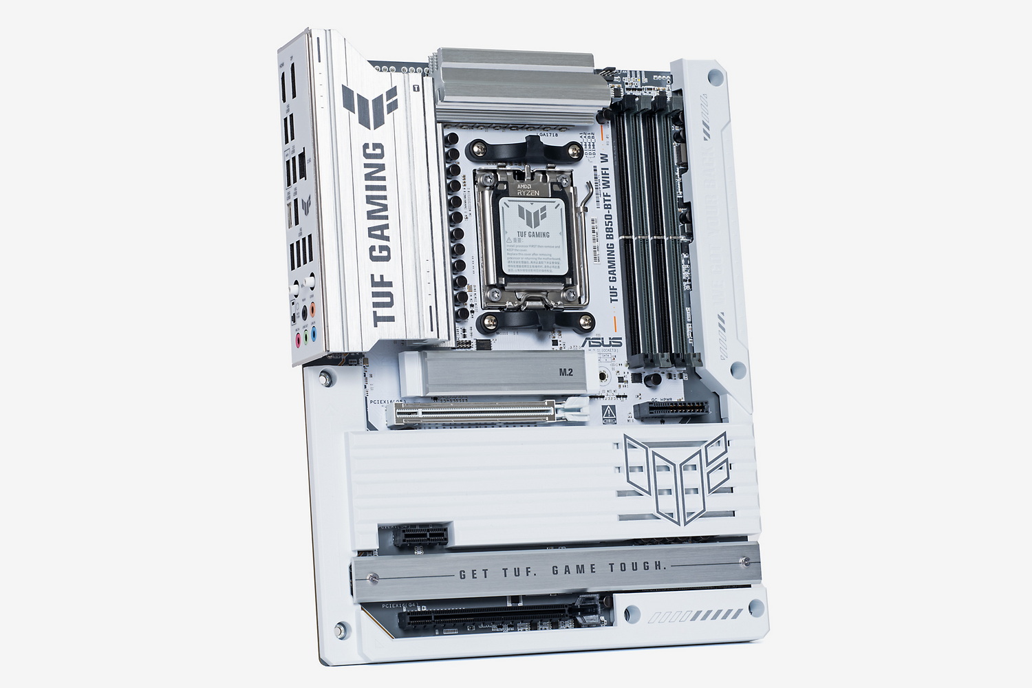 B850チップセット搭載でBTF対応の「TUF GAMING B850-BTF WIFI W」。見栄えするホワイトカラーだ