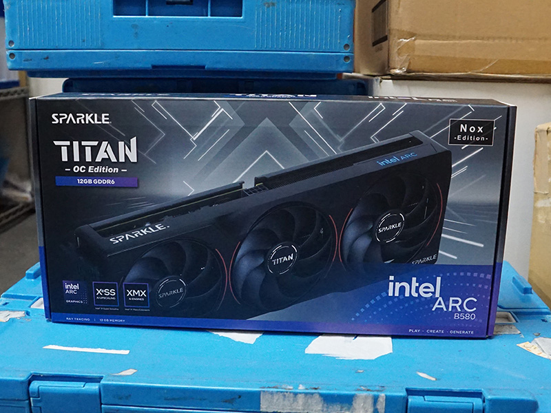 「SPARKLE Intel Arc B580 TITAN Nox OC」