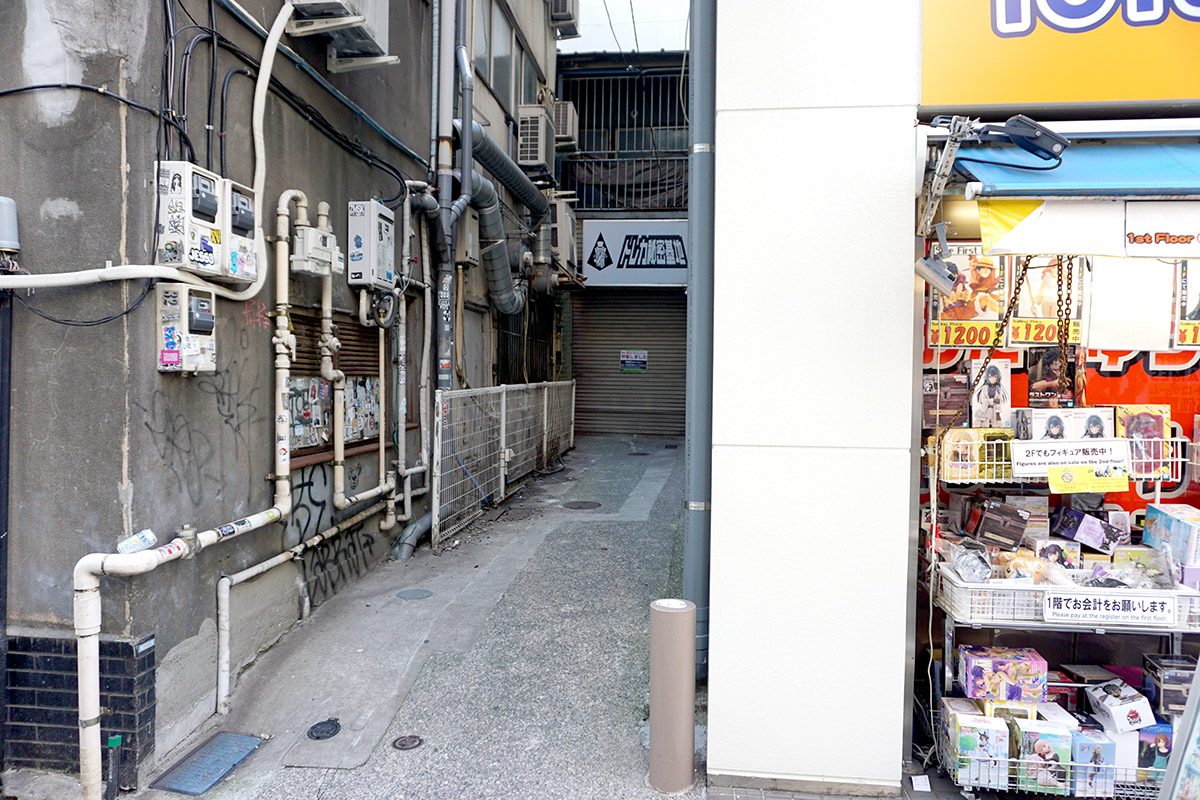 旧トレカ秘密基地(8月30日撮影)