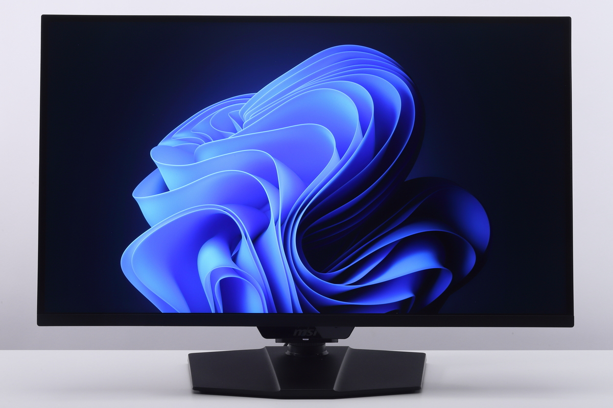 豊かな発色で美しい映像が楽しめる。発色やコントラスト、階調表現なども優れた性能を発揮してくれる