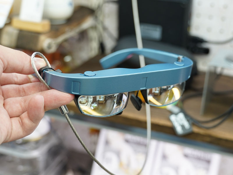 いつでも目の前に大画面 サンコーのARグラス「THANグラス