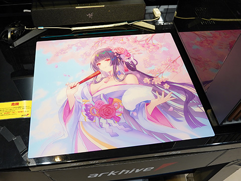 ✨レア品・未使用✨マサカリ×POTATORUMコラボ　オリジナルマウスピース 人気イラストレーター描き下ろしデザインのガラスマウスパッド