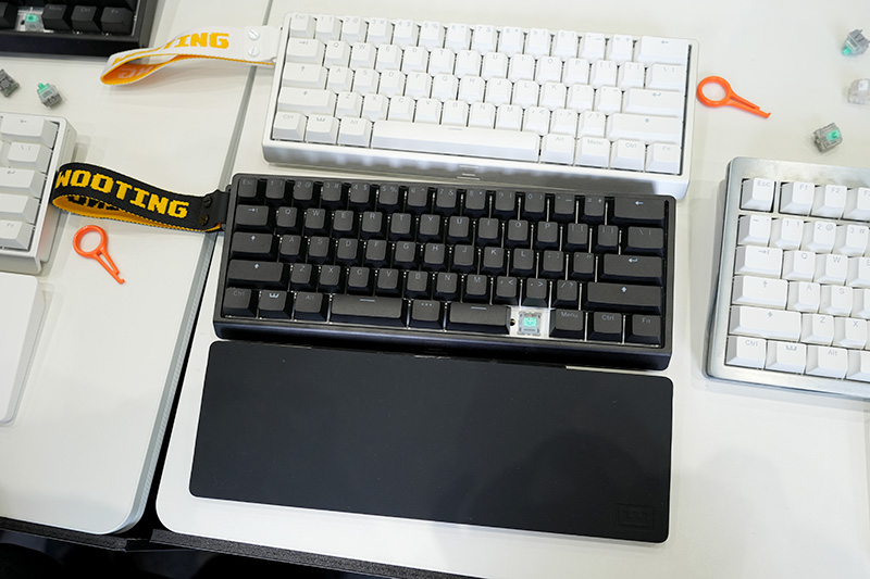 分割スペースバーも選べるWooting 60HE v2