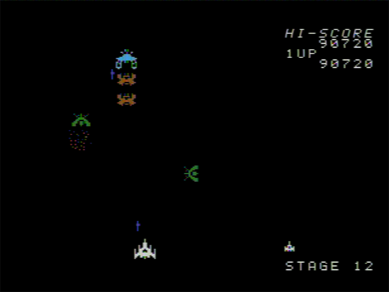 先の面に進むと、敵の移動速度はアップし攻撃は激しくなります。自機のショットスピードは速く比較的連射が効くので、当たり判定を小さくするべくシングルファイターのままプレイし続ける、というのも攻略方法の一つでした。