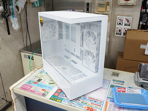 【専用ケースごと】スクリーントーンたっぷり未開封115枚＊総265枚以上+オマケ 玄人志向のmicroATXケース「KRC-mT01W」がTSUKUMOで展示スタート