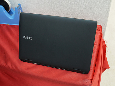 Core i5-1130G7や8GBメモリ搭載のNEC製12.5型ノートPCが29,800円！中古