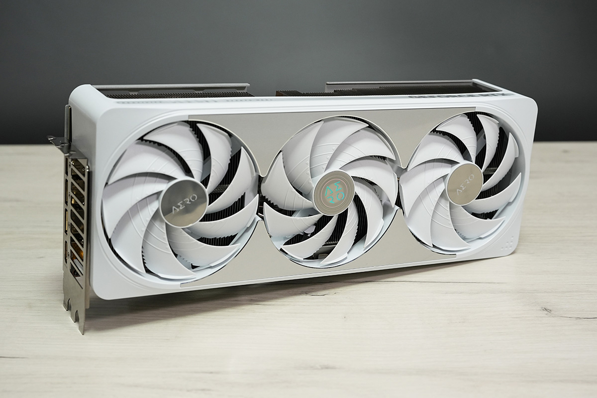 【ビデオカード】GIGABYTE GeForce RTX 5070 Ti AERO OC 16GB