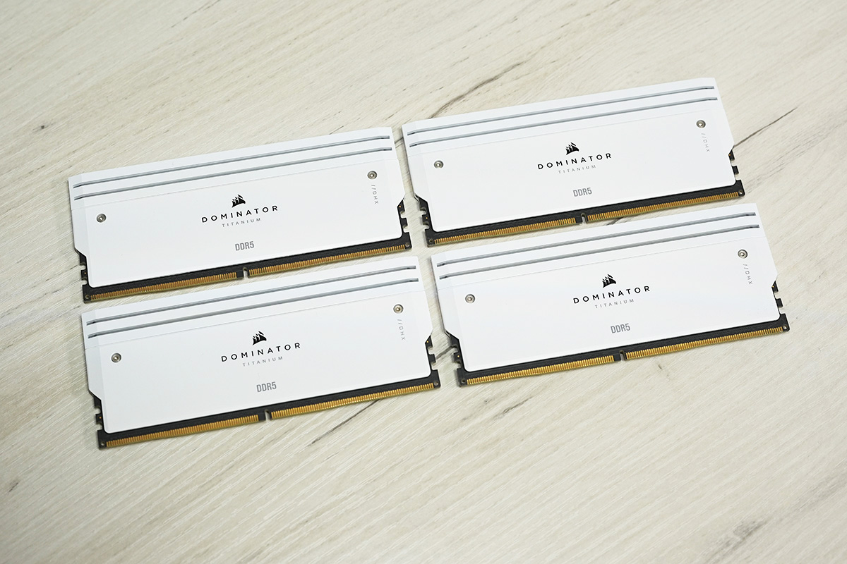 【メモリ】CORSAIR DOMINATOR PLATINUM(DDR5-6000 16GB×4枚 ※DDR5-3600定格動作)