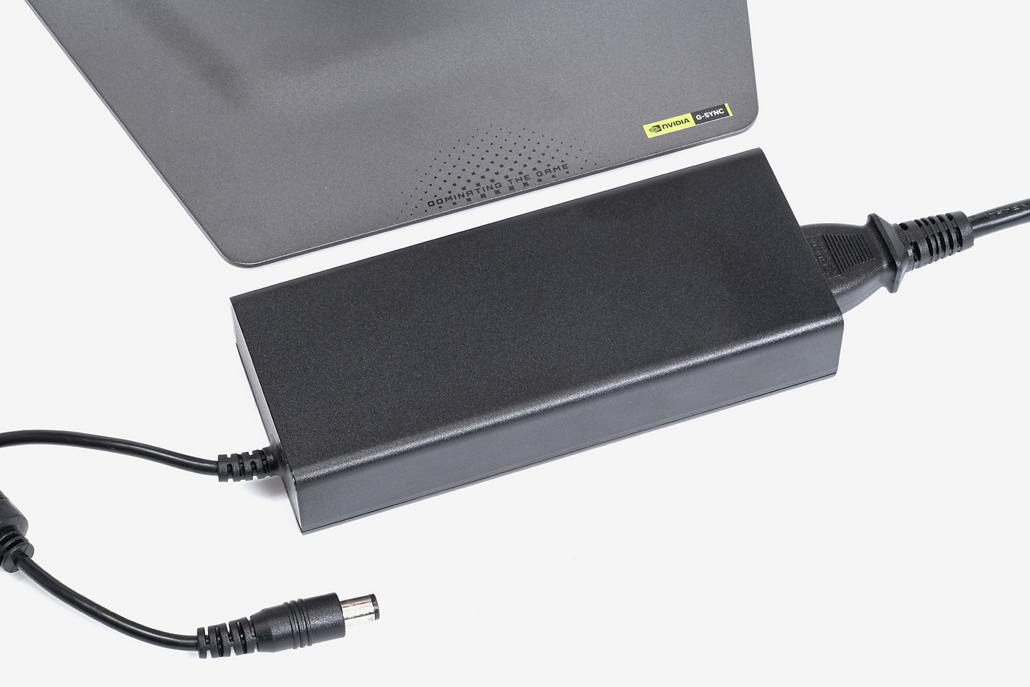 電源はACアダプターだ