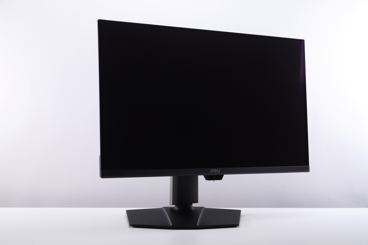 スイベル(左右角度)の調整範囲は「-30～30度」