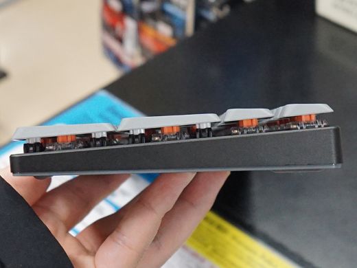Keychronのフルサイズ薄型ワイヤレスキーボード「K5 Max」にカナなし