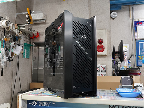 ASUS ROG Strix Heliosゲーミングケース ROG Strix Helios II | Gaming Cases｜ROG - Republic of Gamers｜ROG
